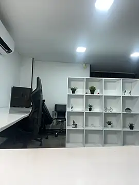 megan bigboobs  online show from 11-04-25, 11:03