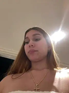 Snapshot of Nikii__ chatting on 06-04-26, 03:55 Nikii online show from 06-04-26, 03:55