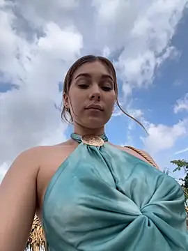 Nikii   online show from 11-11-25, 08:03