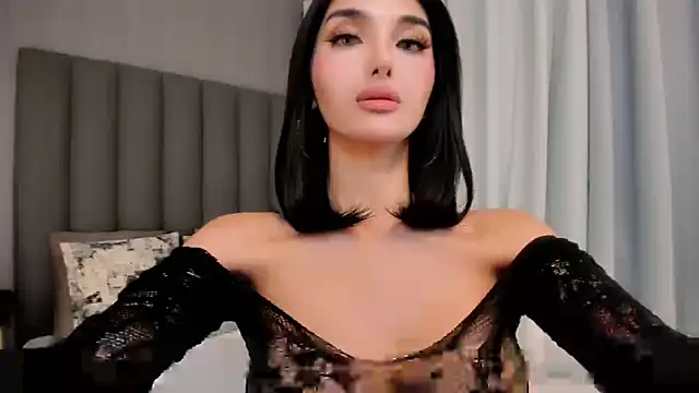 EmeraldGreyson online show from 02-04-26, 12:27