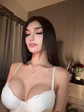 Snapshot of EmeraldGreyson chatting on 03-23-26, 09:31 EmeraldGreyson online show from 03-23-26, 09:31