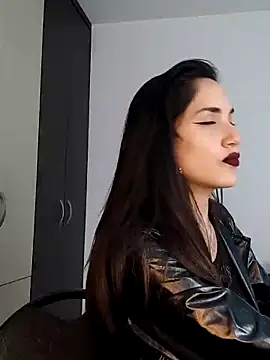 Snapshot of kathryn_red28 chatting on 02-13-26, 02:06 kathryn red28 online show from 02-13-26, 02:06