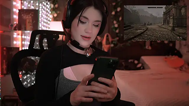 littlelune online show from 01-12-26, 12:39