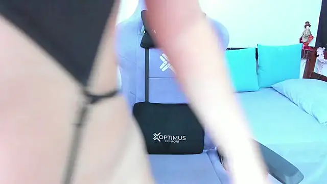 Luna-Gomez online show from 03-19-26, 03:23