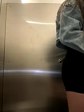 Isabella21  online show from 01-08-26, 10:05