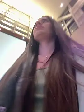 Isabella21  online show from 04-21-26, 01:18