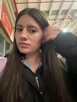 Isabella21  online show from 03-19-26, 12:21