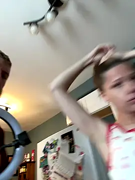 DaiseyKurrupt online show from 10-05-25, 04:09