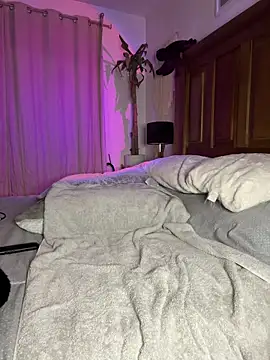 Draculona-666 online show from 12-14-25, 03:35