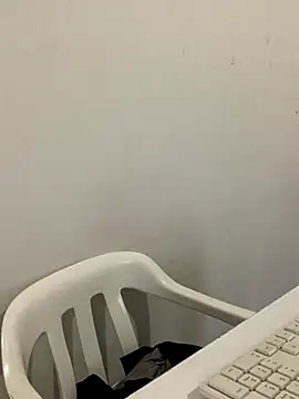 Velma star online show from 10-27-25, 11:11