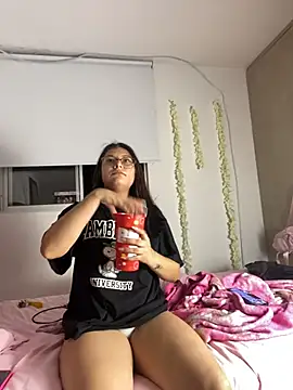 Velma star online show from 03-26-26, 10:02