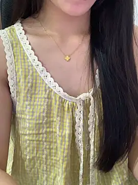 JennyQueen18 online show from 04-03-26, 06:42