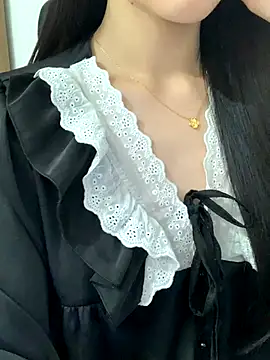 JennyQueen18 online show from 12-22-25, 12:05