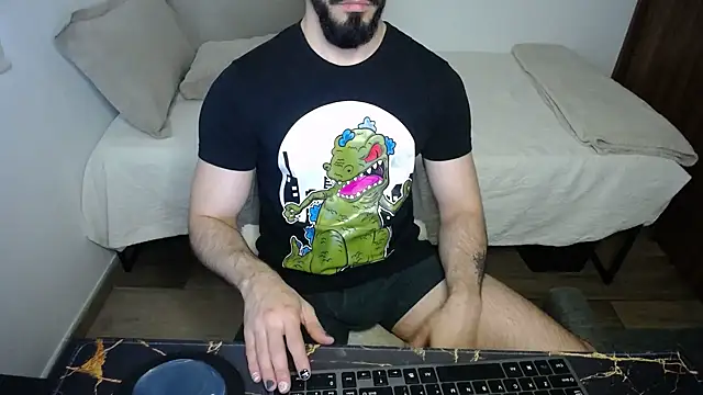 Snapshot of bossking017 chatting on 02-22-26, 05:47 bossking017 online show from 02-22-26, 05:47