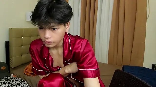 hotfreshdior online show from 09-28-25, 06:15