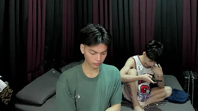 hotfreshdior online show from 12-16-25, 07:40