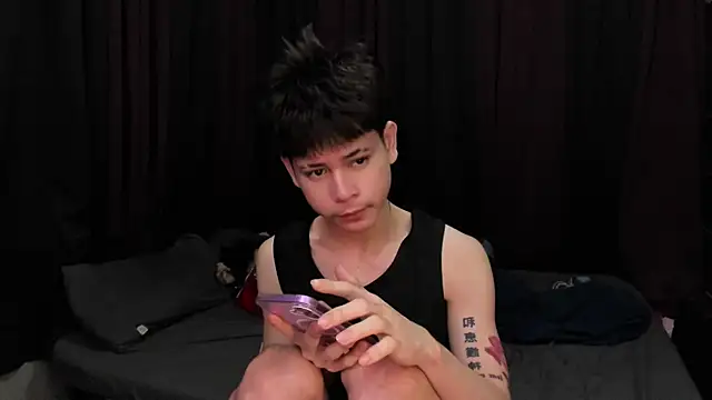 hotfreshdior online show from 02-02-26, 05:01