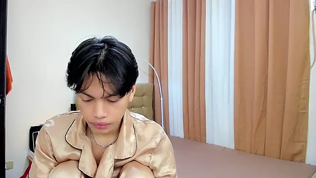 hotfreshdior online show from 09-23-25, 07:43