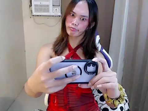 Snapshot of Ur_Goddes_Barbie chatting on 06-14-26, 02:24 Ur Goddes Barbie online show from 06-14-26, 02:24
