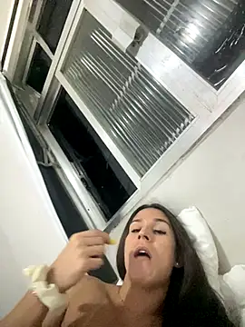 Isabelaa  online show from 11-11-25, 10:26