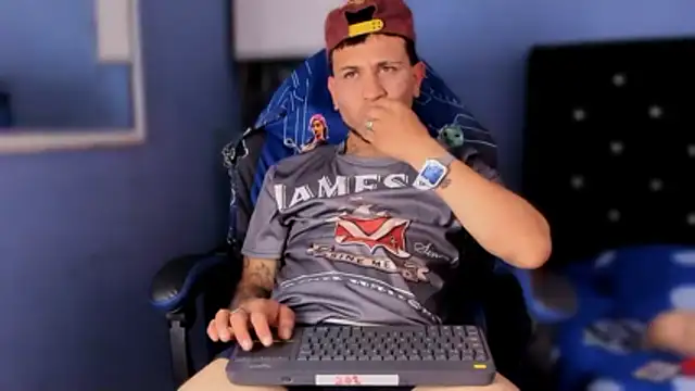 Thonixxx mr online show from 03-15-26, 03:57