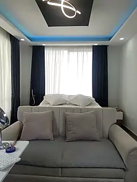 Snapshot of evasweett__ chatting on 04-12-26, 02:42 evasweett online show from 04-12-26, 02:42