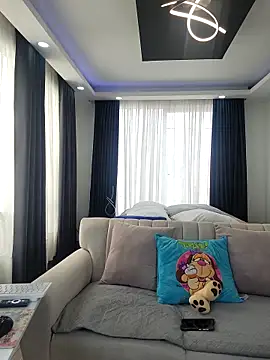 Snapshot of evasweett__ chatting on 03-20-26, 03:13 evasweett online show from 03-20-26, 03:13