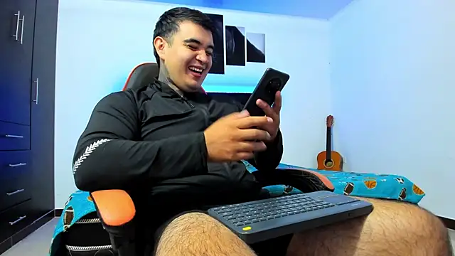 thiago  cp01 online show from 03-10-26, 07:01