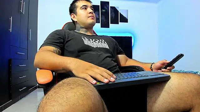 thiago  cp01 online show from 01-14-26, 03:32