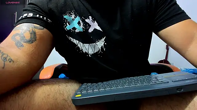 thiago  cp01 online show from 06-26-26, 02:39