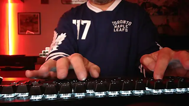 Hairyfred73 online show from 10-28-25, 04:57
