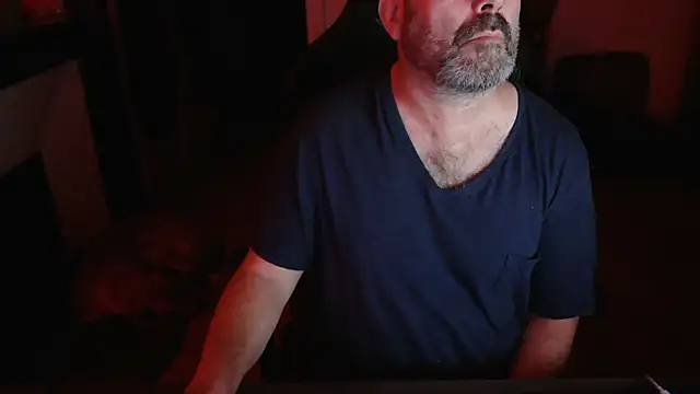 Hairyfred73 online show from 09-27-25, 05:13