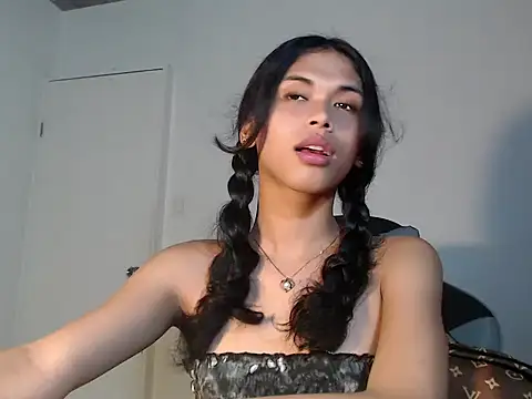 urcurlydiva online show from 10-29-25, 01:43