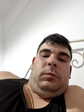 Snapshot of m702d-gr chatting on 02-10-26, 10:31 m702d-gr online show from 02-10-26, 10:31