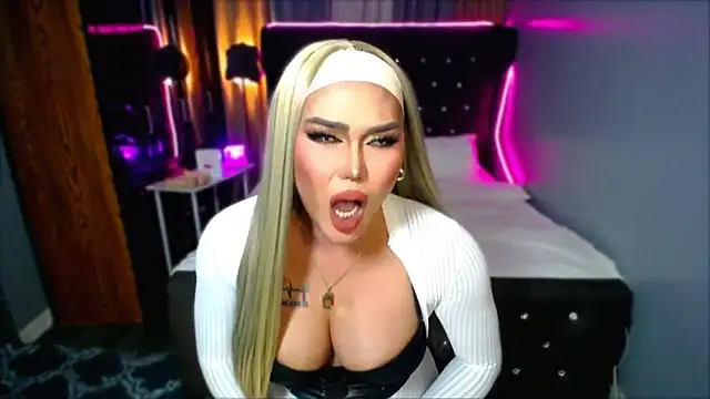 BigDickSelfsucker online show from 07-18-26, 07:00