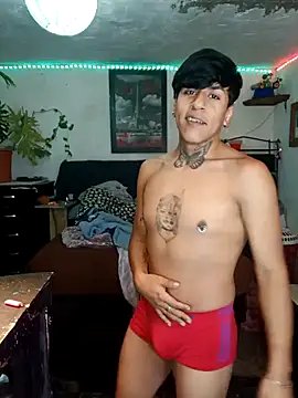 Snapshot of Jossep_21 chatting on 10-10-25, 02:12 Jossep 21 online show from 10-10-25, 02:12