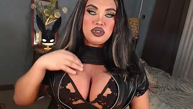 Snapshot of KitSmithCumerr chatting on 10-02-25, 02:42 KitSmithCumerr online show from 10-02-25, 02:42