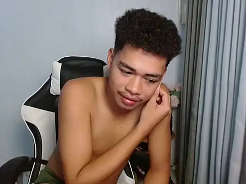curlyasian njxx online show from 06-07-26, 04:07