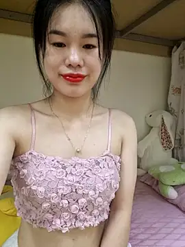 Snapshot of Baby-ladytits2025 chatting on 09-17-25, 04:09 Baby-ladytits2025 online show from 09-17-25, 04:09