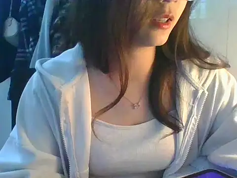 Linzly online show from 11-01-25, 02:40