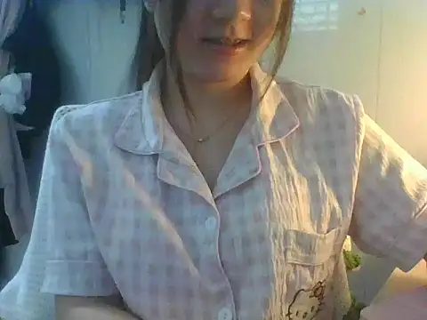 Linzly online show from 04-05-26, 02:29