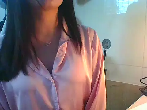 Linzly online show from 11-27-25, 03:07