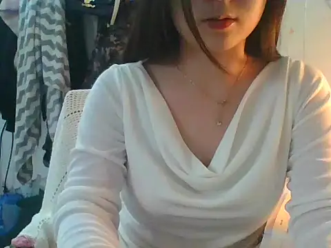 Linzly online show from 01-19-26, 02:37