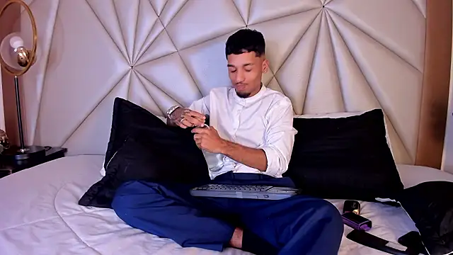 Thiagoferreti online show from 02-19-26, 03:36