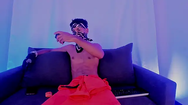 Thiagoferreti online show from 11-06-25, 07:29