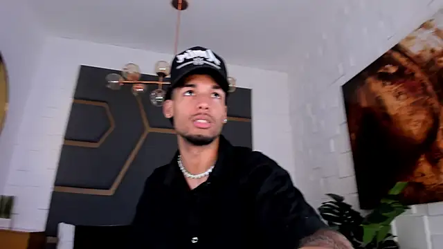 Thiagoferreti online show from 11-04-25, 07:17