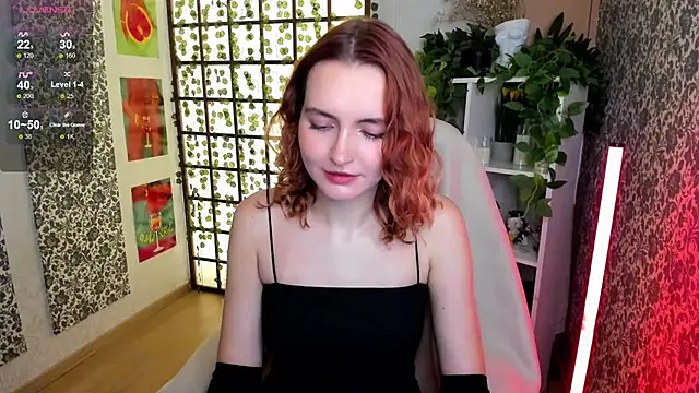 Elis Cherry online show from 10-13-25, 02:02