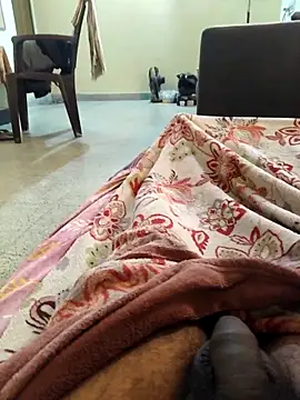 vichuhot online show from 12-21-25, 11:12