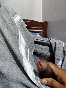 vichuhot online show from 10-21-25, 04:17