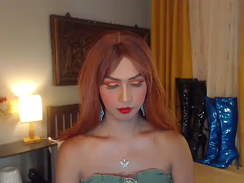 Snapshot of Nathalieheartt chatting on 09-18-25, 01:19 Nathalieheartt online show from 09-18-25, 01:19